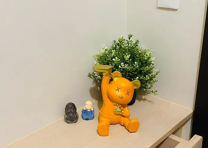 Apartment Savvy 3br Near Okada Manila