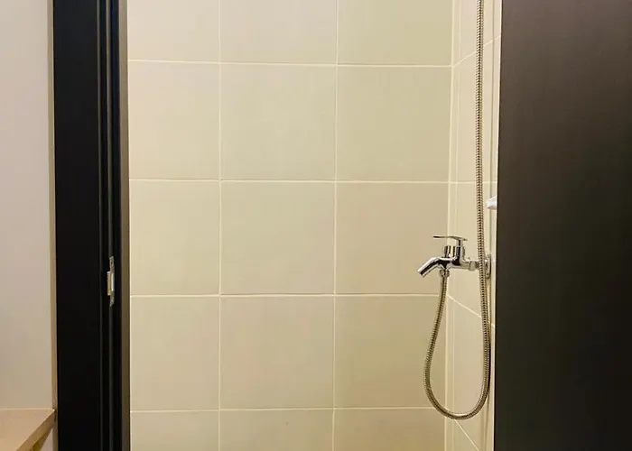 Savvy 3br Near Okada